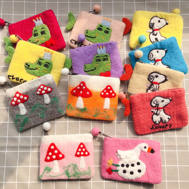 Handmade Wool Felt Nylon Lining Cartoon Animal Crocodile Mushroom Swan Coin Purse Mini Zipper Wallet With Hairball Embroidery For Coins Cards Kids Women