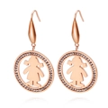 Pendientes de oro rosa con silueta de niña y cristales brillantes en colgante redondo - Color Oro Rosa (KE79894-GC)