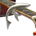 Silver shark guitar capo in zinc alloy attached to the neck of an acoustic guitar - Blister Packaging / Matte Silver