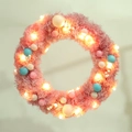 Ghirlanda di Natale macaron rosa con palline colorate e luci LED a luce calda - 50cm + Luce LED