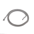 Dettaglio di una collana a catena veneziana in acciaio inossidabile con chiusura a moschettone - 3.5mm / Color Acciaio