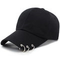 Casquette de baseball noire en laine avec trois anneaux métalliques argentés sur le bord - Réglable / Noir