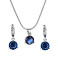 Détails d'un ensemble bijoux en zircon bleu rond avec collier et boucles d'oreilles - Bleu clair