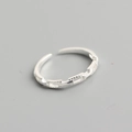 S925 sterling silver open ring featuring a metallic chain texture design for women - Rectangular Geometric Style (TYJ207)