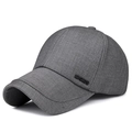 Berretto da baseball grigio medio con emblema SPORTS in metallo nero sul lato - Regolabile / Grigio chiaro