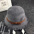 Chapeau de pêcheur gris en tricot pour enfants avec bord à franges et ruban brun - Gris foncé