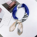 Elegant striped silk scarf with blue and champagne color-block pattern - 70cm / 36 Piano Beige Blue