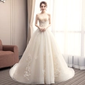 Champagnerfarbenes schulterfreies Brautkleid mit 3D-Schmetterlingen und Spitze als Ballkleid - US 26W / Champagner Bodenlanges Hochzeitskleid