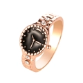 Bague créative en forme de montre en or rose avec cadran noir et cristaux scintillants - US 6 / Or rose
