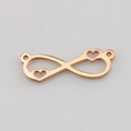Dettaglio macro del connettore a cuore infinito in oro rosa lucido a specchio - 10.4*27.42mm Cuore Infinito / Oro rosa