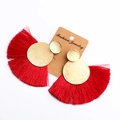 Boheemse waaiervormige kwastjes oorbellen met rode zijden franjes en goudkleurig metaalwerk - Rood