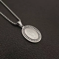 Collana con ciondolo Vergine Maria in acciaio inossidabile e strass scintillanti - Ciondolo Singolo Color Argento / Color Acciaio