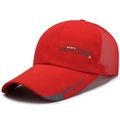 Rote atmungsaktive Mesh-Baseballkappe mit Sport-Schriftzug und Kontrastkrempe - Verstellbar / Rot