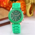 Orologio al quarzo Geneva alla moda con cinturino in silicone verde e cassa in oro rosa - Verde Brillante