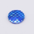 Cabochon rotondo blu da 18mm in resina effetto squame di sirena con texture colorata AB - Blu Iridescente (7(Lavorazione)) / 18mm