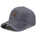 Gorra de béisbol de malla gris oscuro transpirable con parche de cuero y visera curva - Ajustable / gris oscuro