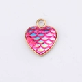 Roze hartvormige hanger met visschubpatroon en verguld metalen frame voor DIY - Roze(3)