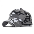 Detaillierte Nahaufnahme einer Baseballkappe mit grauem Camouflage-Muster aus Baumwolle - Verstellbar / Grau Camouflage (03)
