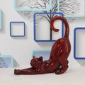 Scultura moderna astratta di gatto in resina con finitura lucida marrone rossastro - Gatto Rosso Imitazione Mogano
