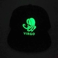 Design luminoso della costellazione della Vergine su berretto hip hop nero, luce verde - Regolabile / Vergine