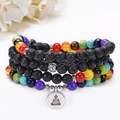 Bracciale chakra in pietra lavica con 108 perline e ciondolo Buddha d'argento - Stile Yoga