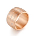Brushed rose gold wide band ring engraved with Carpe Diem and Lieben motifs - Size 7 / Rose Gold
