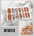 Makroaufnahme der Leopard-Nagelaufkleber QF-420 mit tiefem terracotta-rotem Akzent - QF420 Rotbraun Leopard Druck