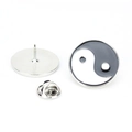Traditionelle Yin-Yang-Tai-Chi-Brosche aus schwarz-weißer Emaille-Zinklegierung - Minimalistischer Schwarz-Weißer Tai Chi Stil (A00034)