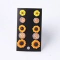 Set van 5 paar bloemenoorbellen met zonnebloemen en glitterkristallen op zwarte kaart - Set van 5 Paar Zonnebloemen en Glitter Schijfjes