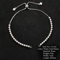 Verstellbares Silber-Messing-Perlenarmband mit Gleitverschluss und funkelndem Kristallanhänger - Weißgold