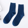 Klassische dunkelblaue Herrensocken aus Baumwolle mit geripptem Design und Komfort - Einheitsgröße / Marineblau