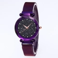 Reloj de cuarzo púrpura cielo estrellado con correa magnética milanesa y detalles de cristal - Morado