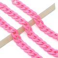 Macro shot of pink acrylic chunky Cuban chain link for glasses or masks accessories - Pink (18)