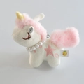 Porte-clés licorne en peluche blanche avec crinière rose, collier de perles et broderie - Blanc / 10cm