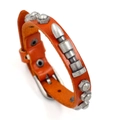 Punk-Lederarmband in Orange mit silbernen Kugelnieten und verstellbarer Metallschnalle - Hellkaffee