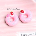 Makroaufnahme von 11x17mm rosa Harz-Donuts mit Erdbeercreme für DIY-Handwerk - 2# Erdbeer Herz - Rosa