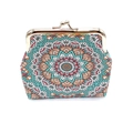 Détail du porte-monnaie ethnique en toile avec motif mandala coloré et fermoir métallique doré - Mandala Bleu Rouge Orange