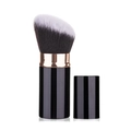 Dettaglio del pennello trucco retrattile con setole bicolore e anello in oro rosa - Punta a scalpello / Grande / Nero