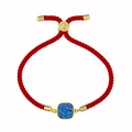 Bracelet ajustable en cordon rouge avec un cristal druzy bleu carré serti de doré - Corde Rouge Bleu Royal