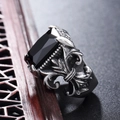 Gothic punk men's silver stainless steel ring with a large rectangular black gemstone - US 7 / Silver Band Black Gemstone