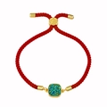Bracelet en cordon rouge avec pierre druzy verte et curseur réglable doré - Corde Rouge Vert