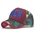 Cappellino trucker camouflage vintage con ricamo Rock rosso e rete nera traspirante - Bordeaux e Verde Camo Patchwork