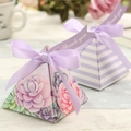 Pink pyramid gift boxes with floral patterns and thank you tags for romantic weddings - Violet / 7.5*7.5*8.2cm
