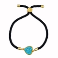 Detalle de pulsera ajustable de cordón trenzado negro con dije de corazón azul drusa - Cuerda Negra Verde