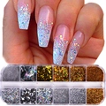 Détail macro du lot de paillettes à ongles 12 cases avec sequins laser holographiques - 12 Grilles-Or Argent T (Mixte Or & Argent)