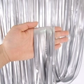 Tenda a frange argento opaco per decorazioni feste, fondale in nastro da 2 metri - 1x3 Metri / Argento opaco