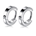 Aros minimalistas de acero inoxidable plateado con acabado pulido y diseño clásico elegante - Plateado