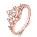 Detailed macro view of the rose gold crown ring with sparkling cubic zirconia inlay - US 5 / Rose Gold