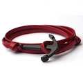 Bracciale da uomo in pelle rossa multistrato con un elegante chiusura ad ancora nera - Borgogna