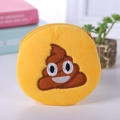 Monedero redondo de felpa amarilla con diseño de emoji sonriente y cadena metálica fina - Estilo 4